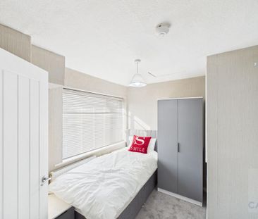 4 bedroom house of multiple occupation to rent - Photo 6