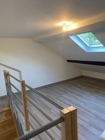 Duplex de rue du Peintre Lebrun - Photo 2