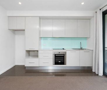 Contemporary 1-Bedroom Residence in Prime Belmont Location - Photo 1