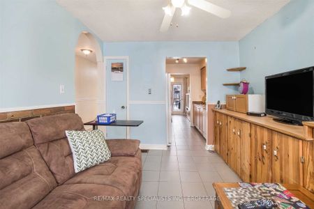 For Lease - 7 Camberley Crescent, Brampton, Ontario - Photo 5