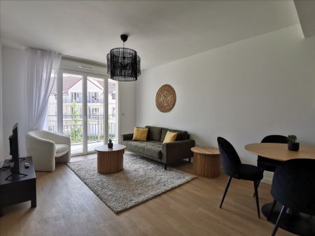 Appartement en location | Bussy-saint-georges - Photo 2