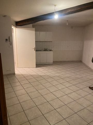 Location appartement 3 pièces, 43.77m², Bourg-en-Bresse - Photo 2