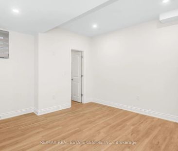 2379 CHARLES CORNWALL AVENUE - Photo 6