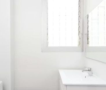 Carrer d'Elkano, Barcelona, Catalonia 08004 - Photo 5