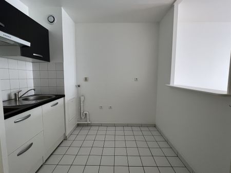 Location Appartement 2 pièces 44m² REIMS 51100 - Photo 2