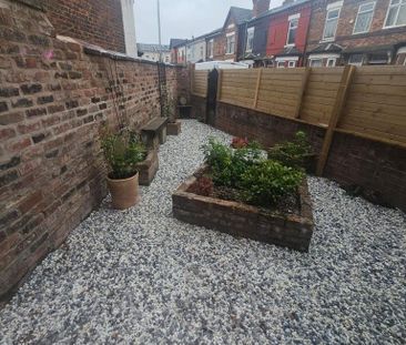 2 bedroom ground floor flat to rent - Photo 5