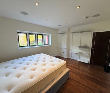 Meadow Rise, Derwen Fawr, Swansea, SA2 - Photo 5