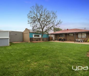 Renovated Gem in Melton South! - Photo 6