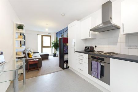 1 bedroom flat to rent - Photo 4