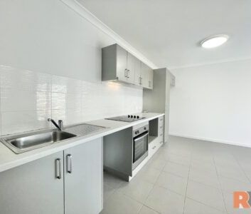 1 Bedroom Unit in the Beeliar Gardens Estate - Photo 6