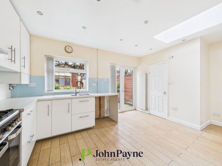 3 bedroom end of terrace house to rent - Photo 5