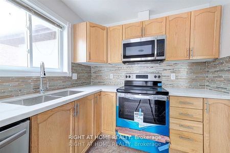 For Lease - 146 CHELTENHAM Road, Barrie, Ontario - Photo 5