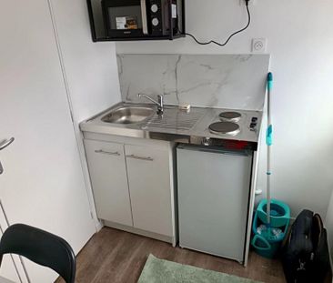 Appartement 1 pièce à - Photo 2