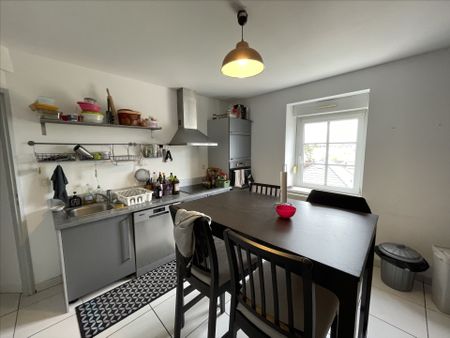 Location Appartement 117m² - Photo 4