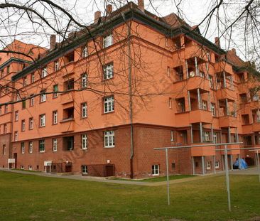 MOCKAU-SÜD / Mockauer Straße 62 - Foto 1