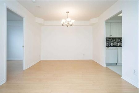 For Lease - 135 Hillcrest Avenue Unit# 906, Mississauga, Ontario - Photo 5