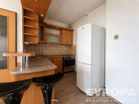 Pronájem bytu 1+kk (27 m - Фото 2