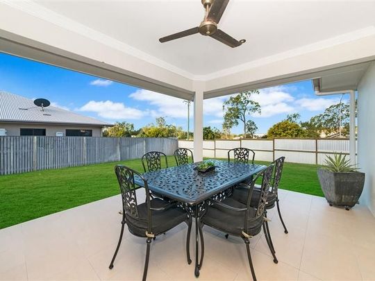 25 Bilbao Place, Bushland Beach - Photo 1