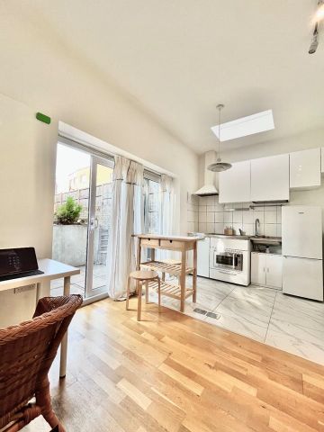 Studio Flat, Mercia Grove, SE13 - Photo 2