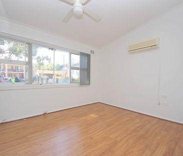27 Ogilvy Street, Peakhurst NSW 2210 - House For Rent | Domain - Photo 2