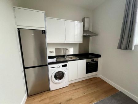 1 bedroom flat to rent - Photo 3