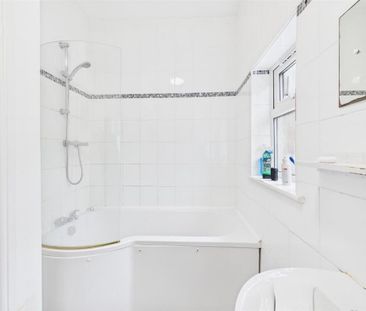 1 bedroom ground floor flat to rent - Photo 5