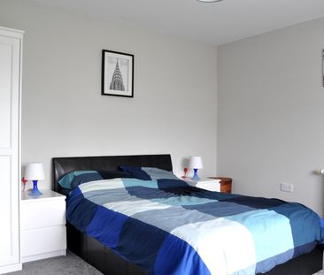 4 Bed Semi-Detached House, Thimbler Road, CV4 - Photo 5