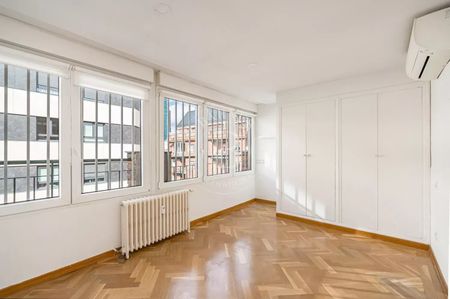 Tout savoir sur cet appartement Madrid - Photo 4