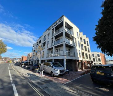 Modern 2-Bedroom, 2-Bathroom Student Apartment in Portswood, Southa... - Photo 1