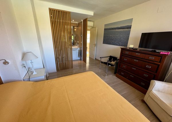 Winter rental - September 2024 until June 2025 - 2 Beds 2 Baths in Golden Gate