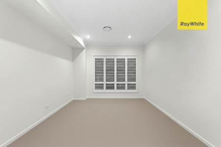 Metricon Home, 4 Bedrooms, 2 Living Areas, Ducted A/C, Solar +Wireless Securtity System - Photo 3