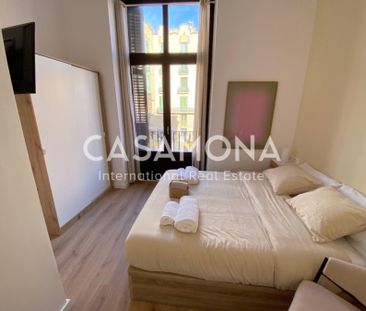 Co-Living Room with Private Bathroom Perfectly Located on La Rambla - Photo 4