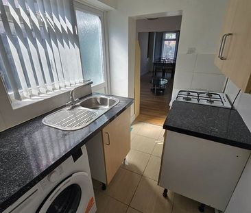 2 Bed Terraced House, Liverpool, L6 - Photo 5