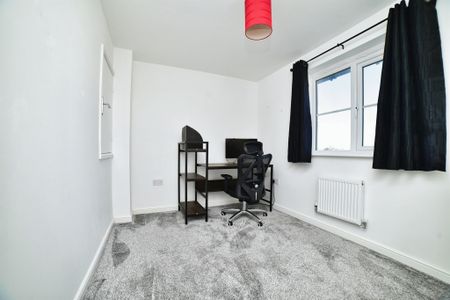 Manning Drive, Hull - Photo 4