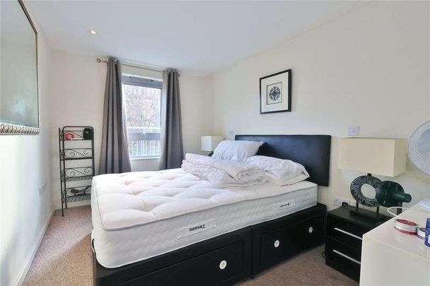 Church Street East, Woking, Surrey, GU21 - Photo 1