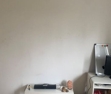 1 Bed Flat, Ramsey House, SW19 - Photo 1