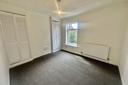 Castle Street - Photo 4