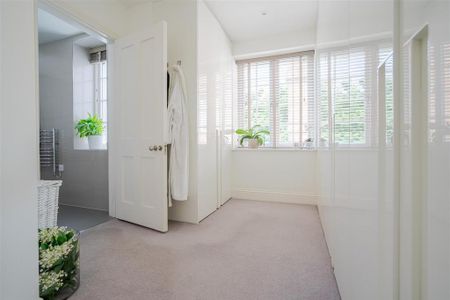 5 bedroom townhouse to rent - Photo 4