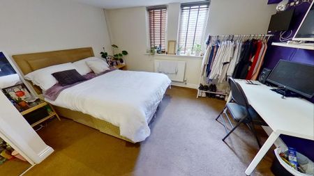 5 bedroom house to rent - Photo 2