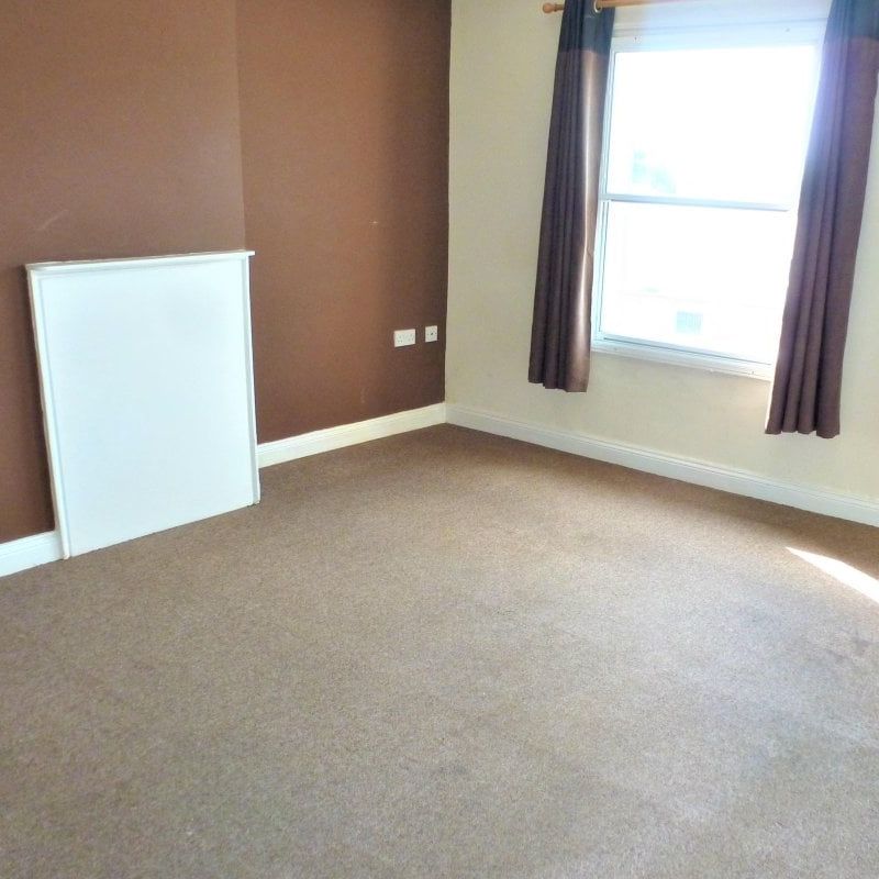 15-17 Market Place - Photo 1