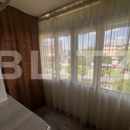 Apartament 3 camere 65mp, centrala termica, aer conditionat, Craiovita - Photo 1