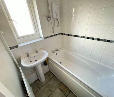 2 bed semi-detached to rent in NE34 - Photo 5