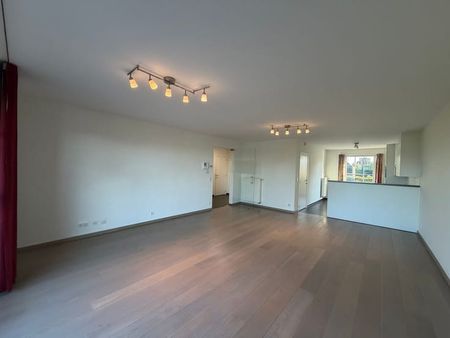 Appartement te huur - Foto 2