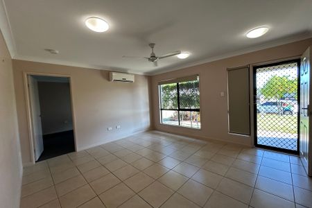 8 Tramore Circle, Burdell QLD 4818 - Photo 5