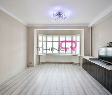 4 Bed Terraced House, Springfield Drive, IG2 - Photo 1