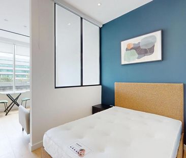 Studio to rent - Photo 2