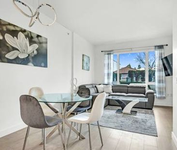 Furnished 1 Bed/1 Bath + Den w/ Spacious Private Patio in Marpole - Photo 4