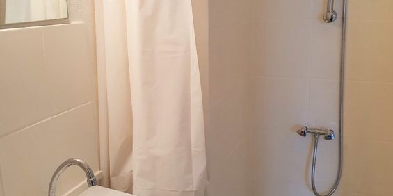 Location Appartement 1 pièce 31m² ROUBAIX 59100 - Photo 3