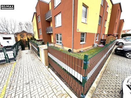 Pronájem bytu 3+kk 65 m² - Fotografie 5