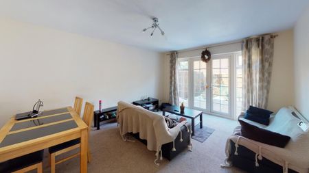 2 bedroom terraced house to rent - Photo 2